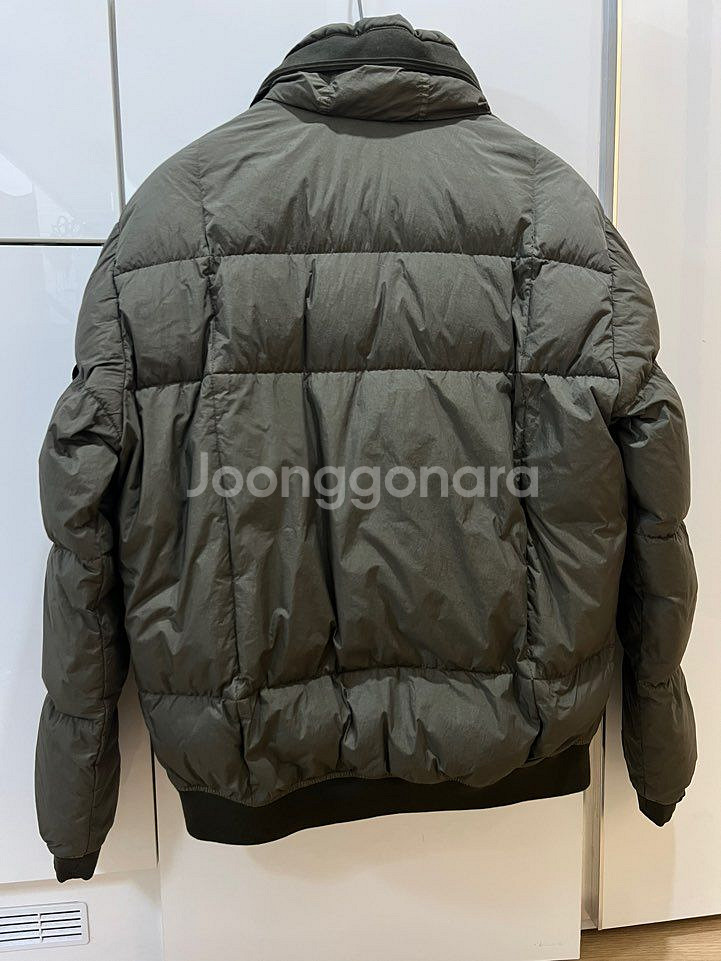 스톤아일랜드 크링클랩스 패딩 L (새상품급)--1