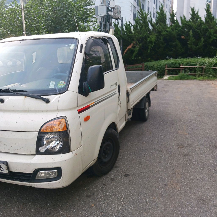 1톤화물차 이미지