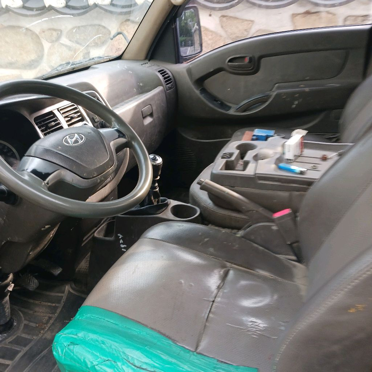 1톤화물차 이미지