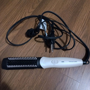 테스콤 브러쉬 고데기