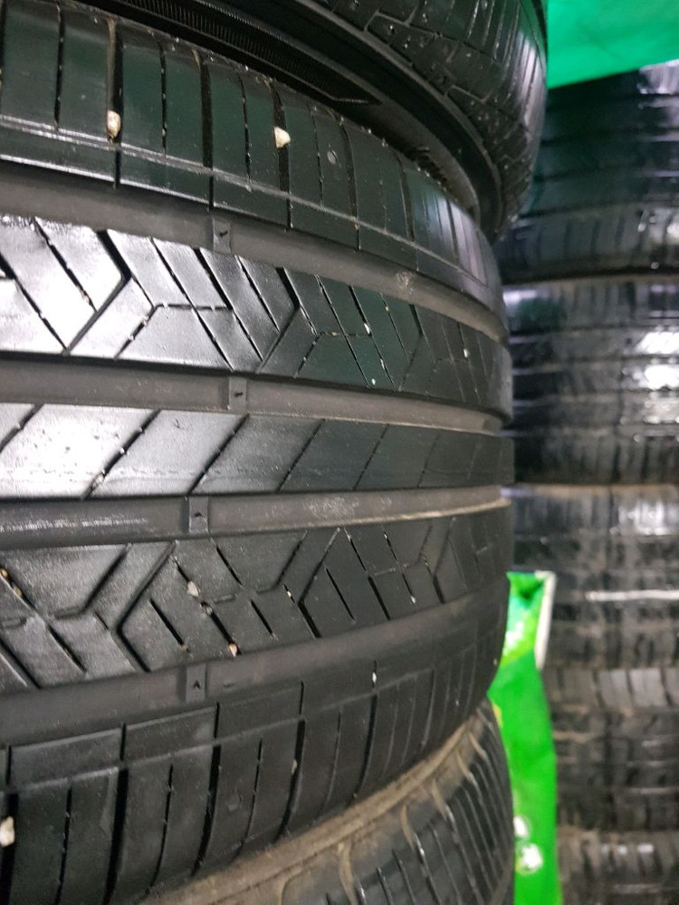 중고타이어 225 45 17 한국 2본 2254517 이미지