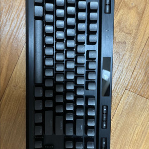 커세어 k70 RGB TKL 은축
