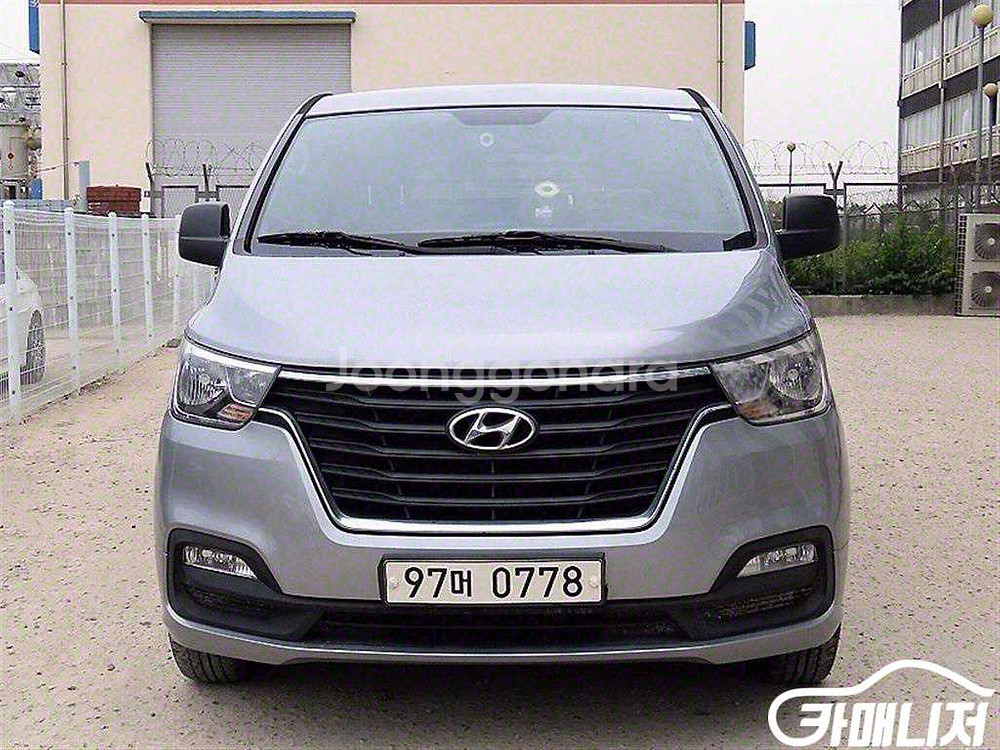 [현대]더 뉴 그랜드 스타렉스 2WD 밴 3인승 스마트--0