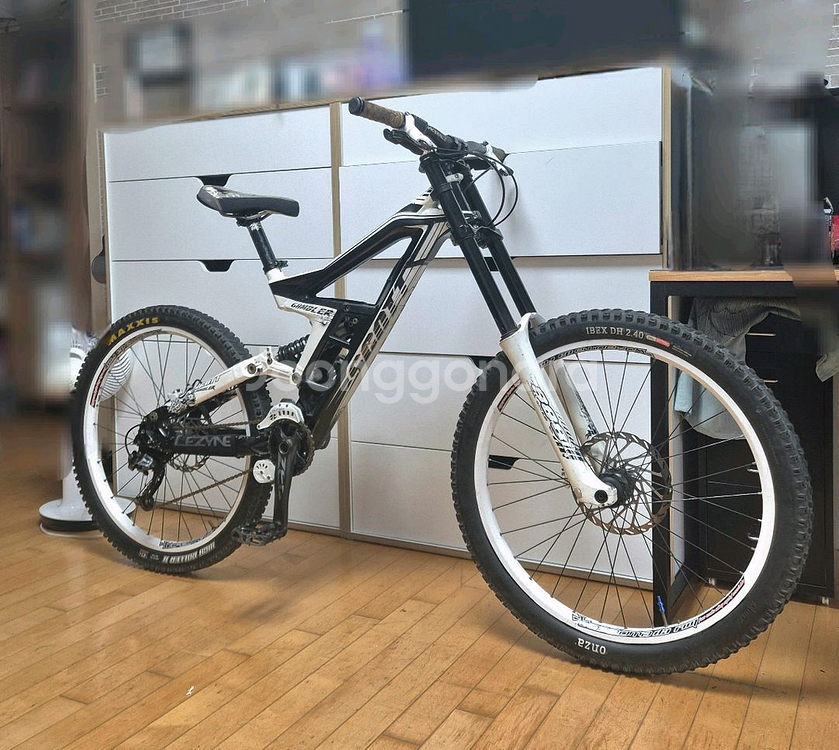 스캇 갬블러 다운힐 풀샥 mtb 판매 대차--0
