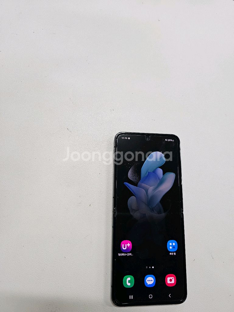갤럭시 Z플립4 블랙 무잔상--2