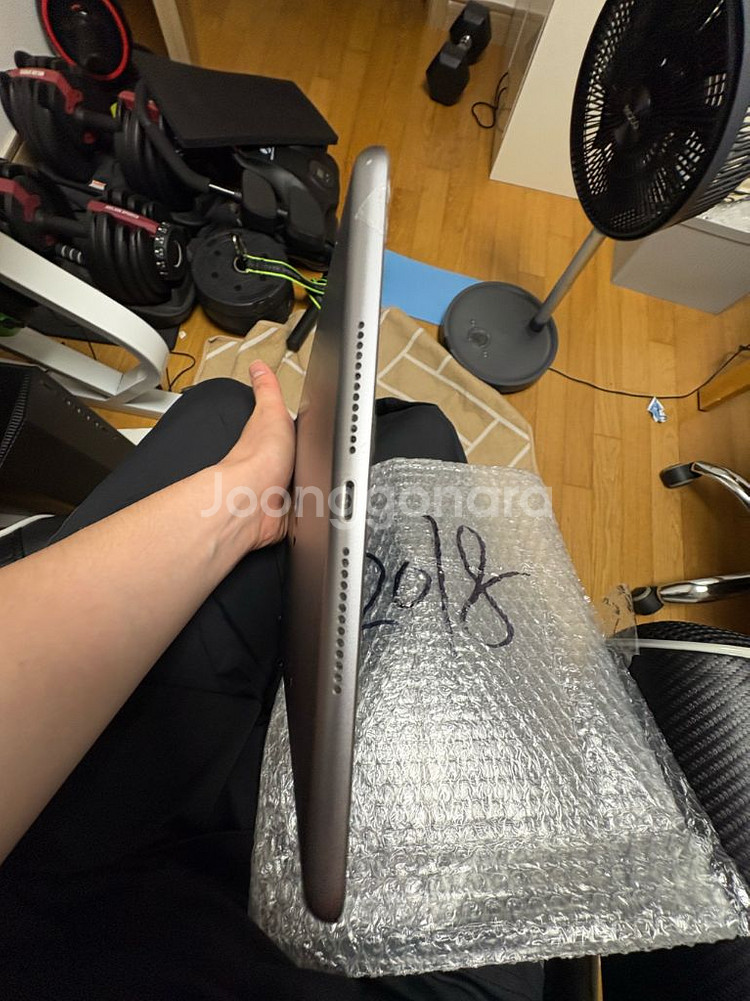 iPad 6세대 A1893 부품용 프레임+보드--4