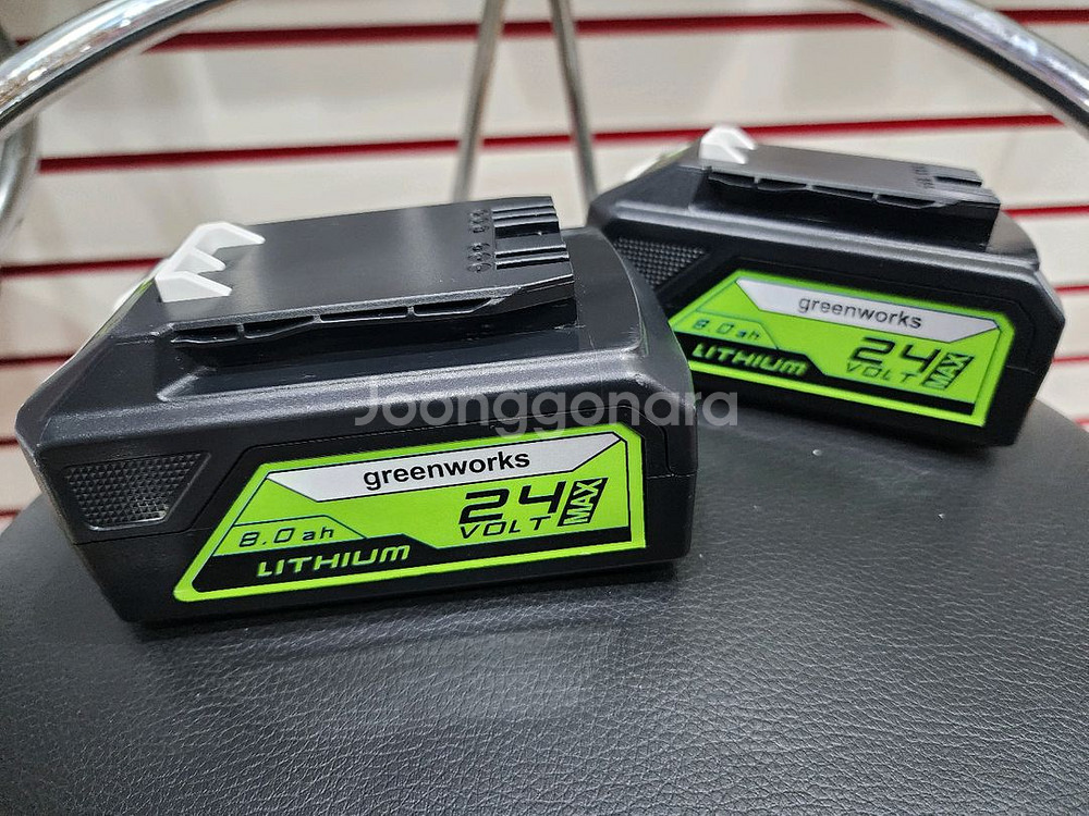 그린웍스 24V 8A 배터리 신품급--0