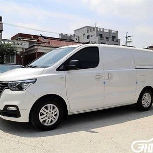 [현대]더 뉴 그랜드 스타렉스 2WD 밴 3인승 스마트
