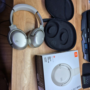 JBL Tour One M2 헤드셋 풀박스 판매