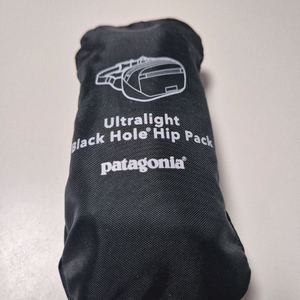 파타고니아힙색 Black hole