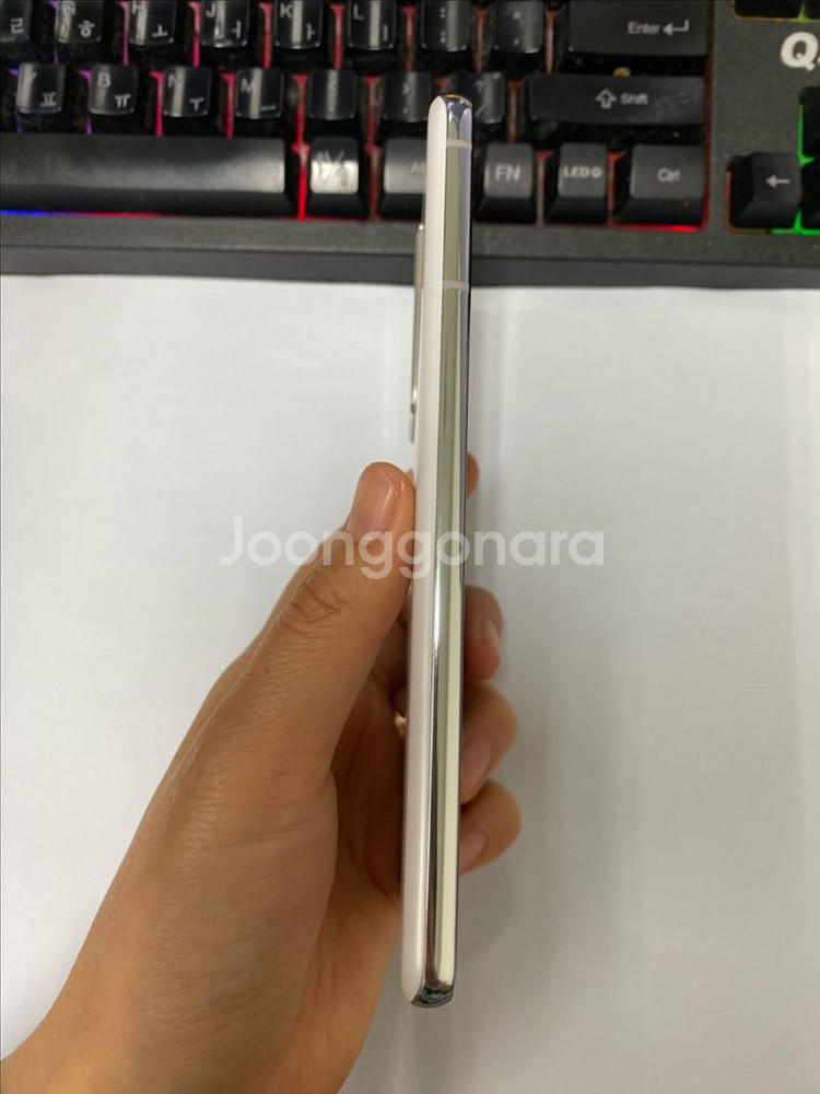 KT 갤럭시S21 화이트 SS급 256G 무잔상--4