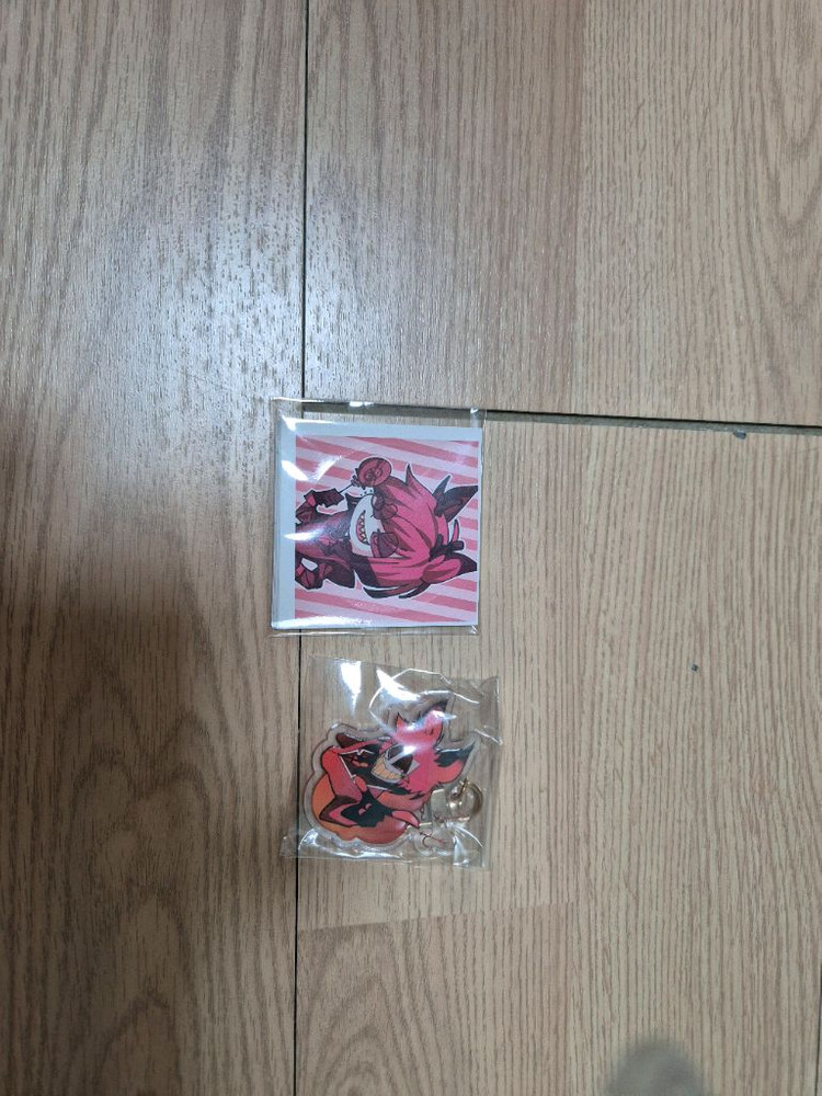 각종 애니 서코굿즈 팝니다. 이미지