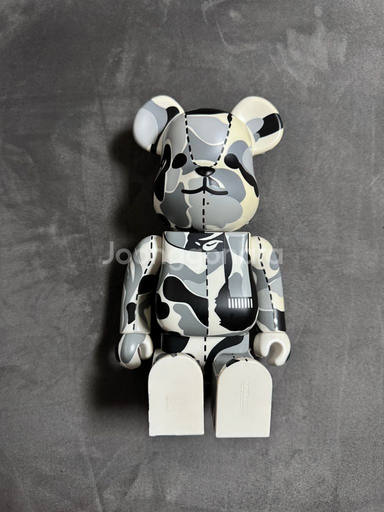 베이프 베어브릭(bearbrick) 400%--2