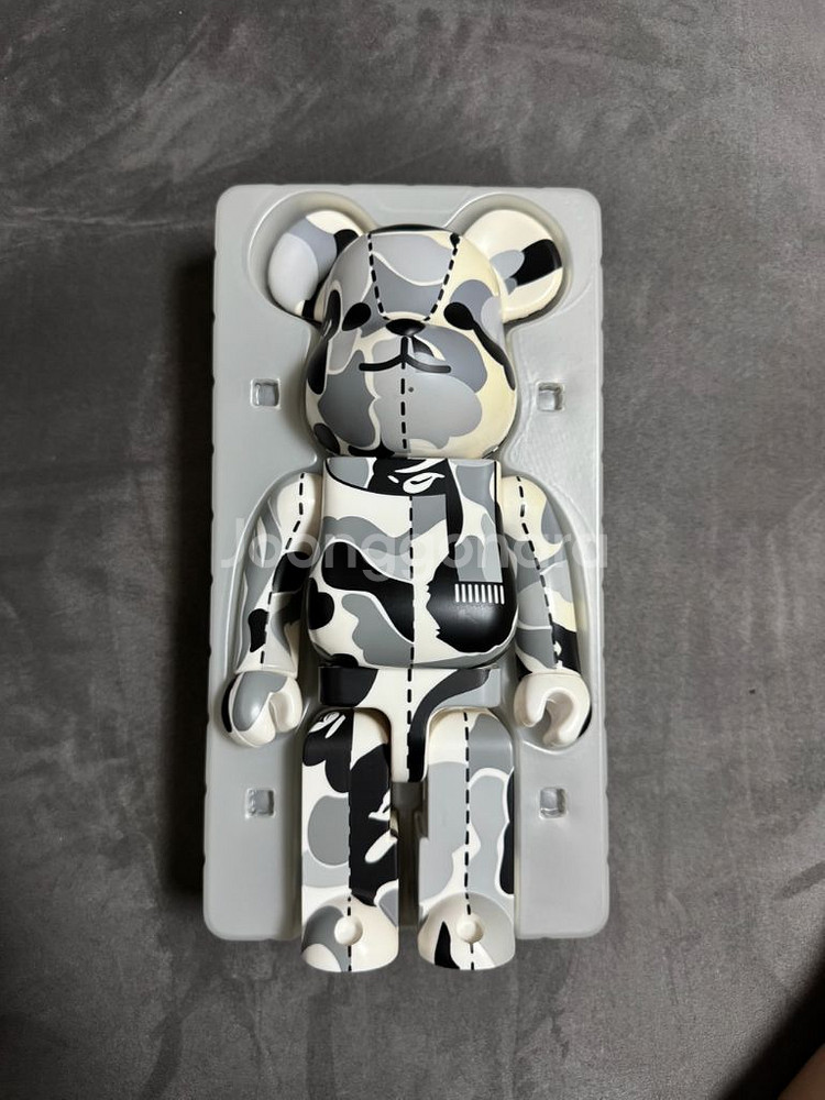 베이프 베어브릭(bearbrick) 400%--3