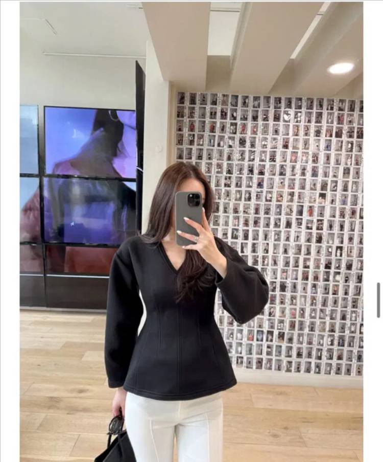 새상품)더로랑 Hourglass sweatshirt--3