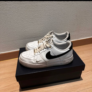 나이키 에어포스1 07 LV8 40주년 화이트/블랙 2