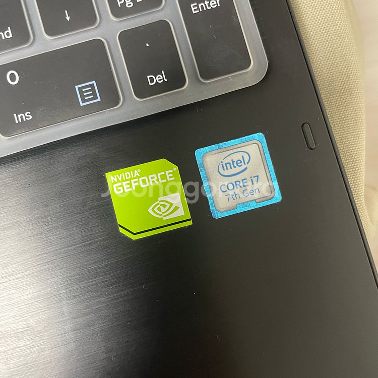 삼성 노트북 i7 NT500R5M--4