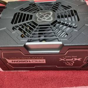 XFX PRO 1050W 블랙 에디션 풀모듈러 파워