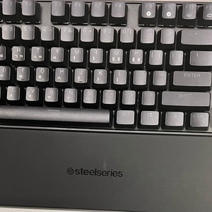 스틸시리즈 tkl gen3팝니다