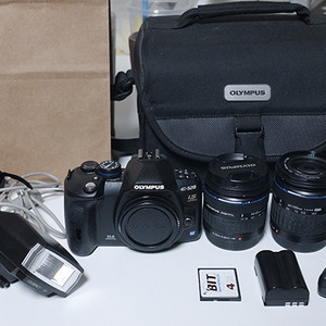 올림푸스 E-520 랜즈2개, 블레쉬 가방 SET팝니다