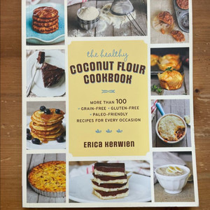 Coconut Flour Cookbook (원서)