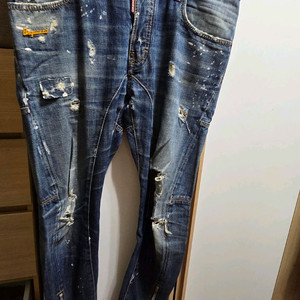 디스퀘어드 남성 청바지