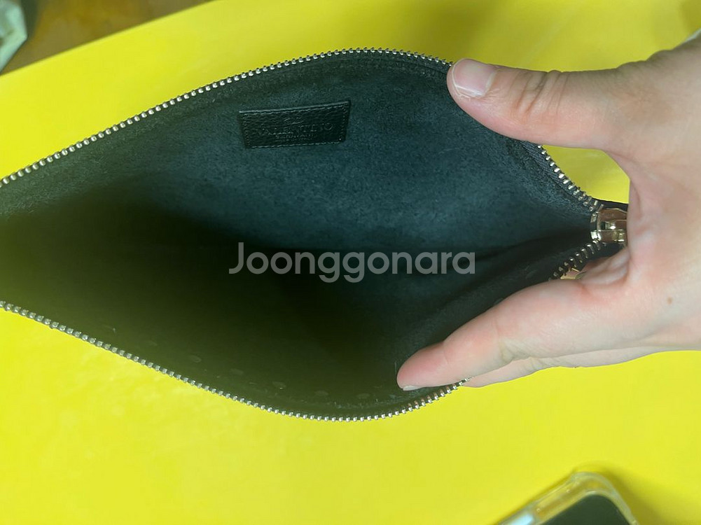 발렌티노락스터드 클러치백--5