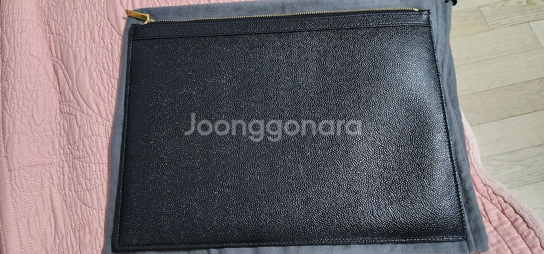 톰브라운 클러치 사이즈L s급--1