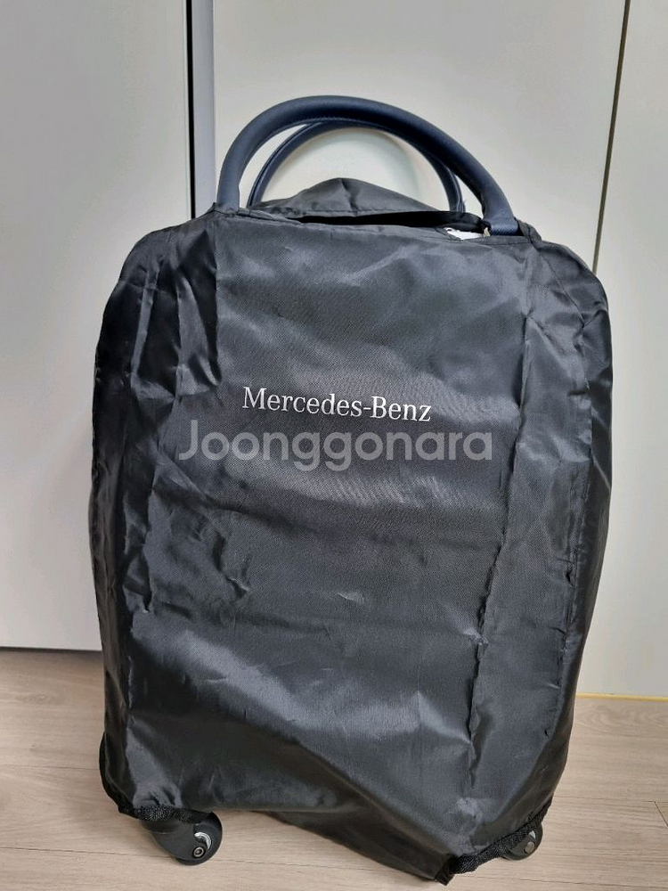 새상품) 테일러메이드x벤츠 골프 휠 보스턴백. 캐리어--1