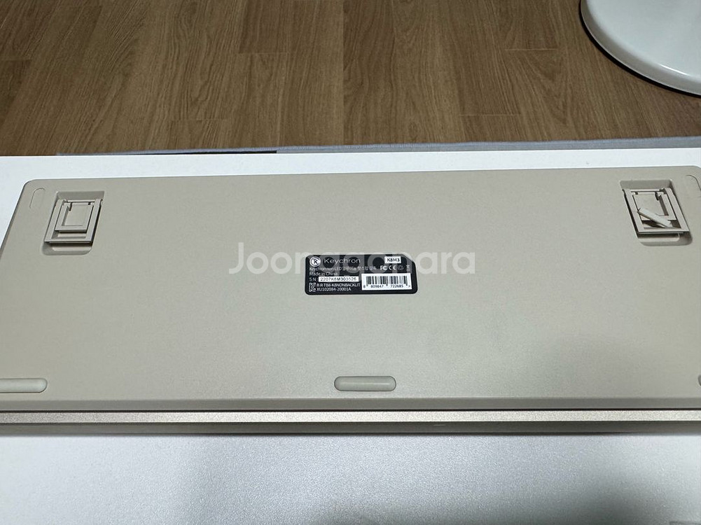 Keychron K8 레트로 텐키리스--2
