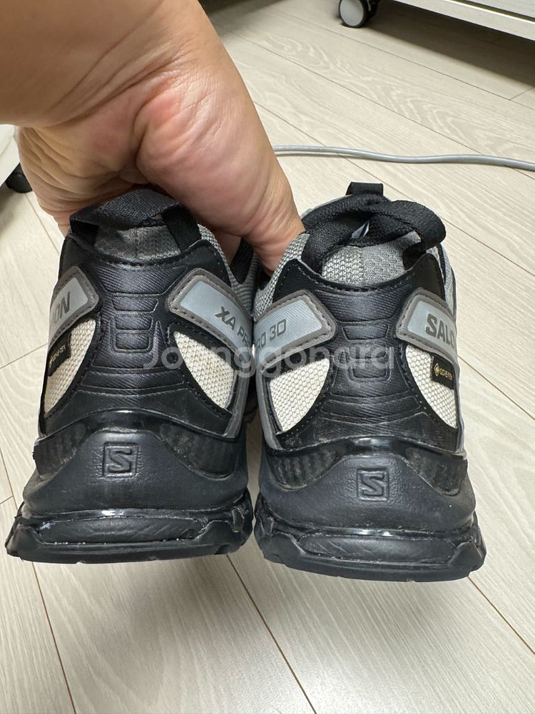 살로몬 XA 프로 3D GTX 퓨터 블랙 실버 클라우드--6