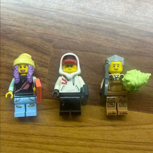 래고 히든사이드 피규어 판매