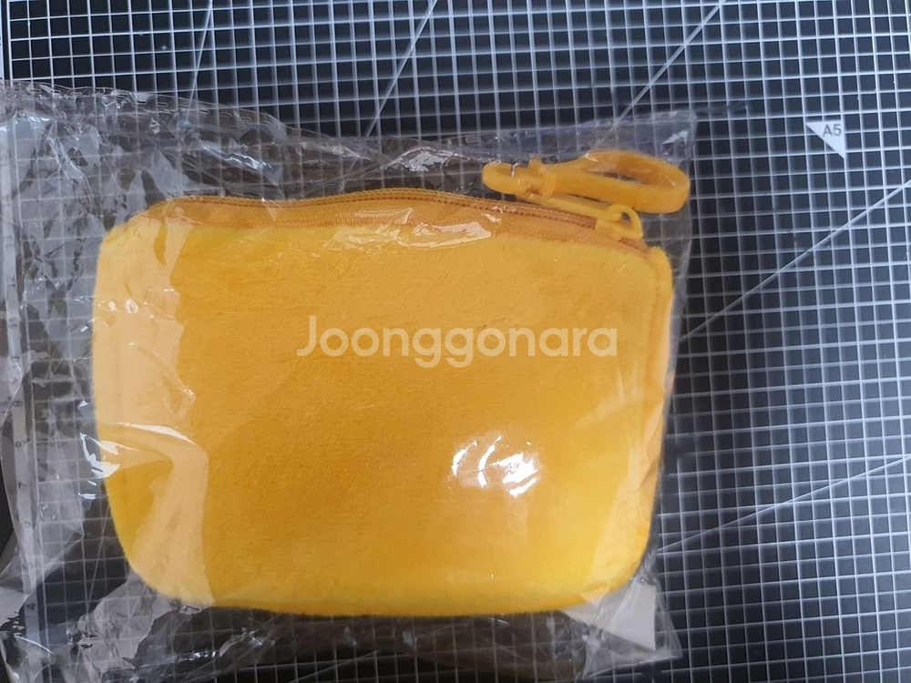 (새상품)짱구 미니파우치--1