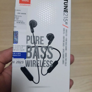 JBL Tune215BT 블루투스 이어폰