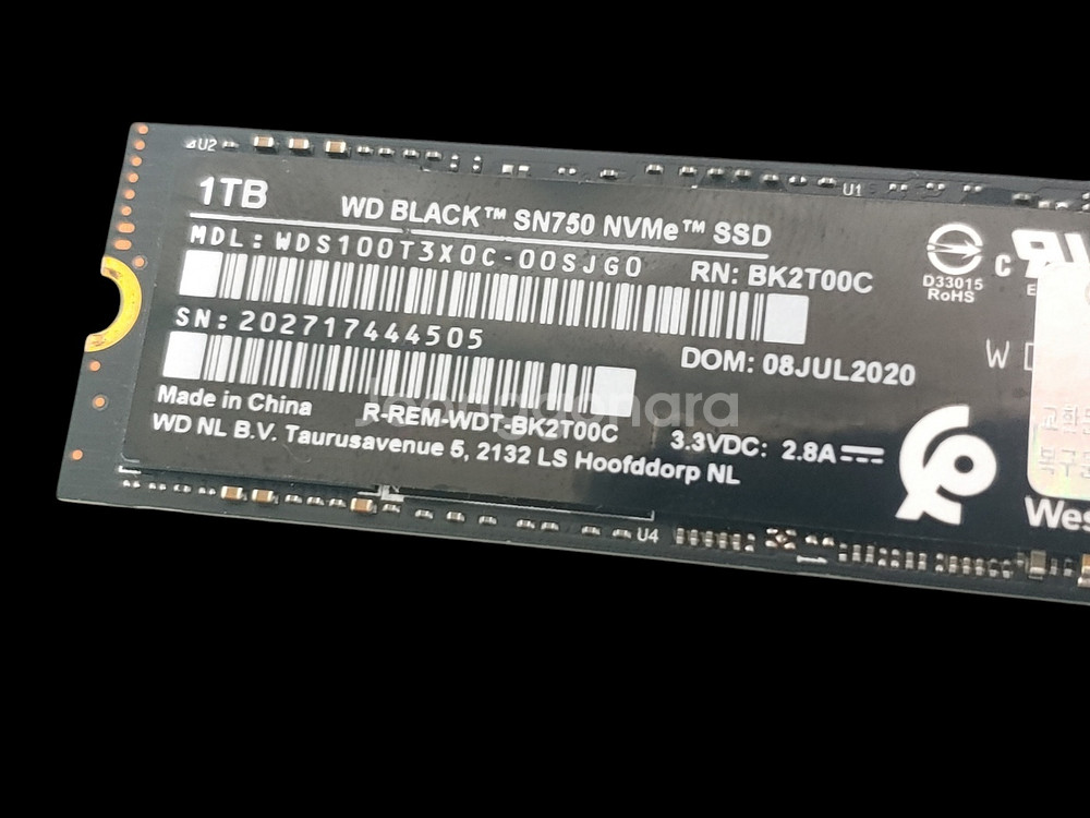 정품 WD BLACK M.2 NVMe SSD 1TB--5