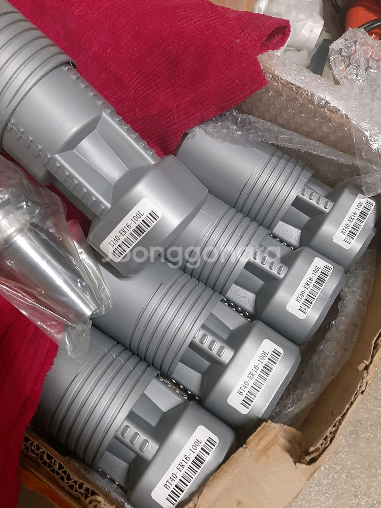 BT40-ER16-100L 콜렛 척 새상품1개가격--1