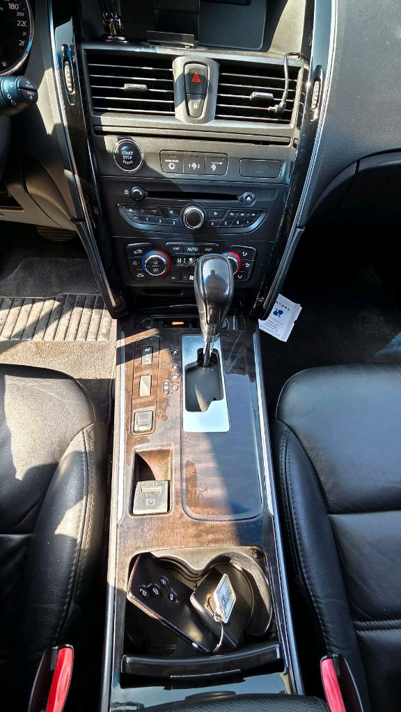 르노삼성 sm7 올뉴SM7 폐차로 부품판매 합니다 은색 이미지