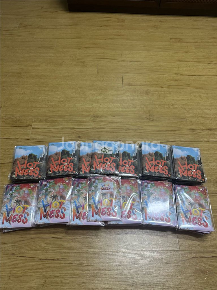 이븐 4집 핫메스 Hot mess 포카앨범 (미개봉)--0