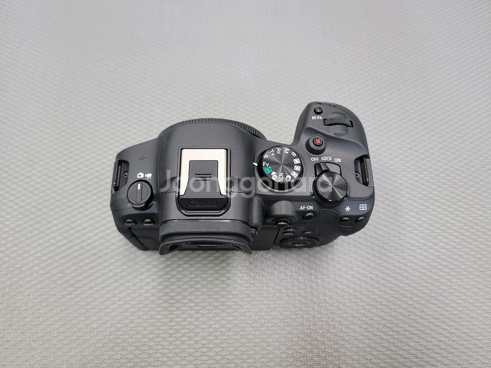 캐논 EOS R6 Mark II--4