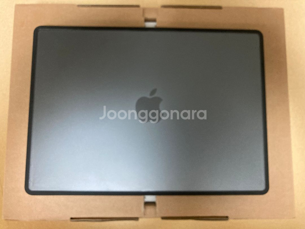 맥북 pro 14 m4 24gb,512--0