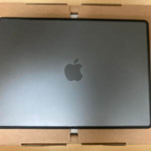 맥북 pro 14 m4 24gb,512