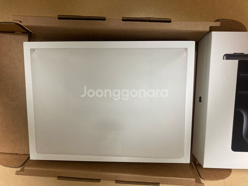 맥북 pro 14 m4 24gb,512--1
