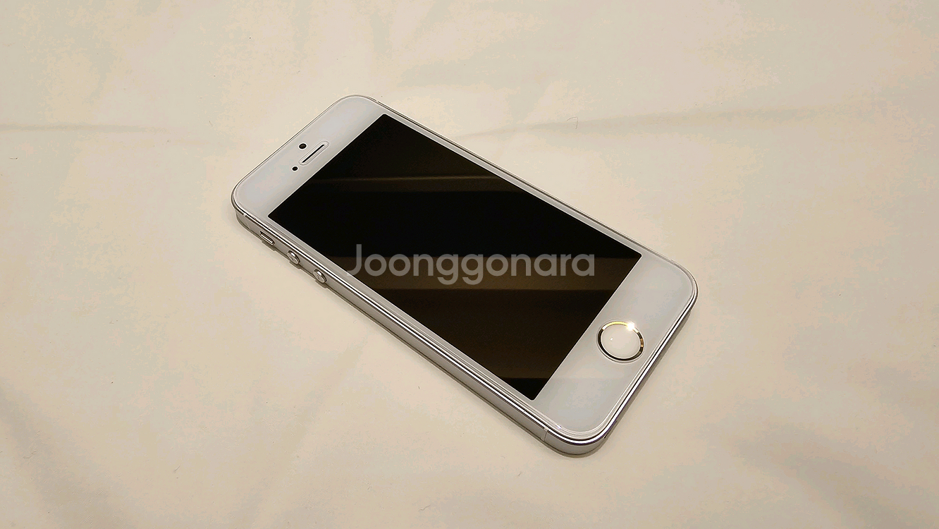 [정품] 아이폰 SE1 128GB 배터리신품 무음카메라--1