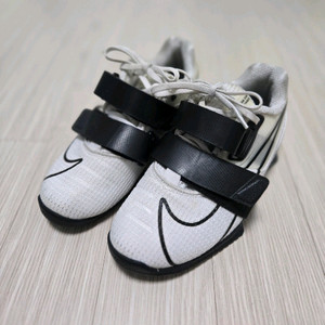 나이키 로말레오4 역도화230 225