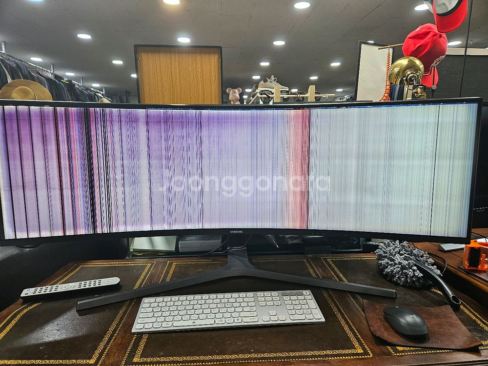 삼성 49인치 오디세이 커브드 모니터--3