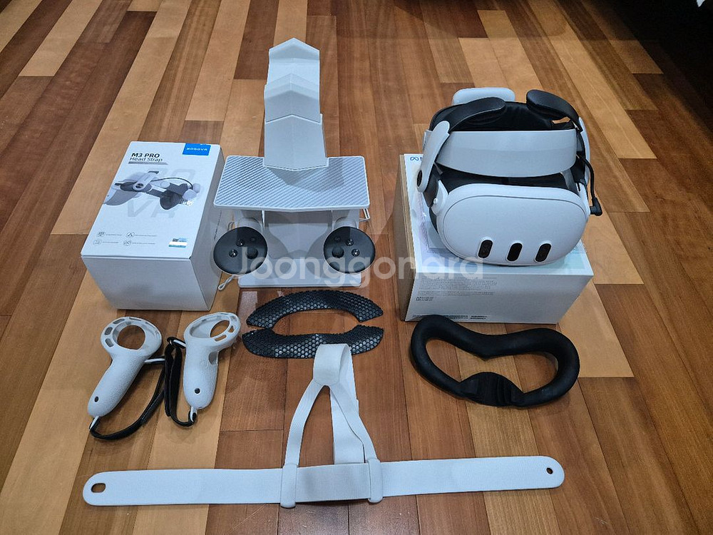 메타 퀘스트3 128 / BOBOVR M3 Pro 외--0