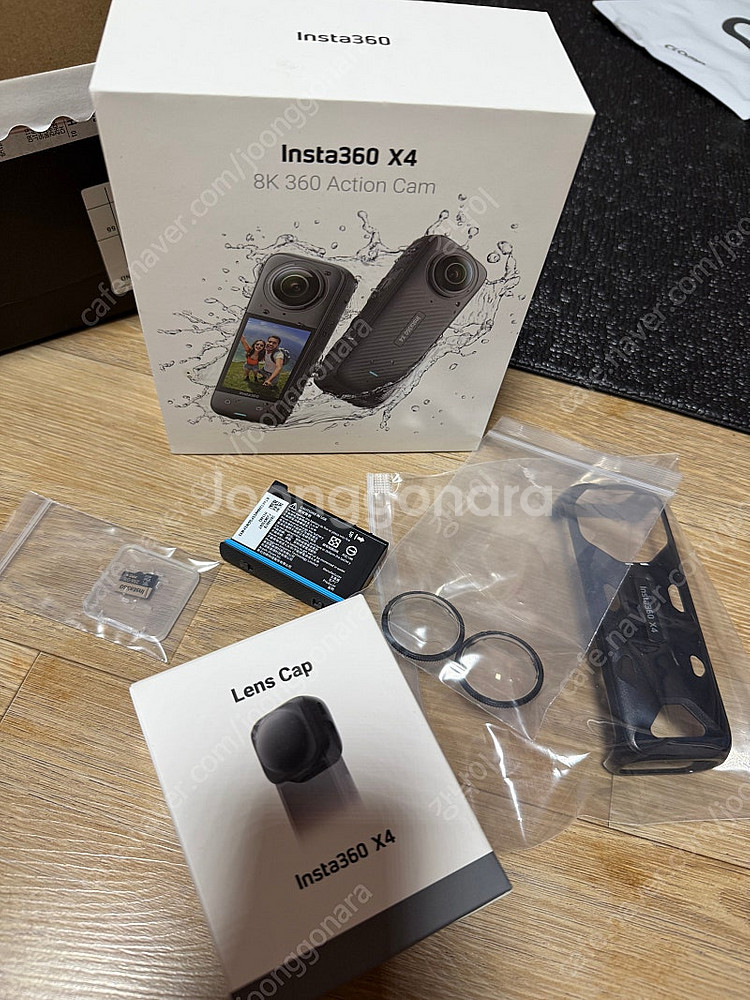 인스타360X4 + 256g 메모리카드--0