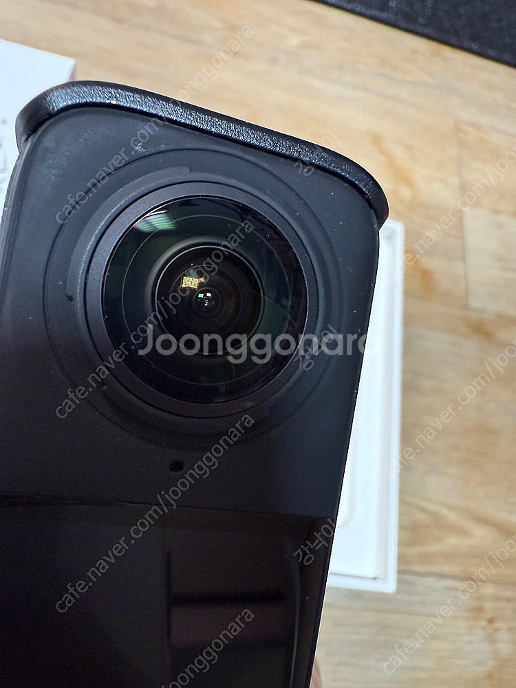 인스타360X4 + 256g 메모리카드--7