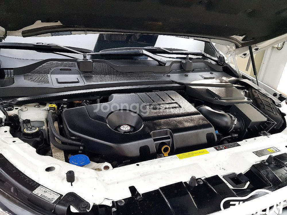 [랜드로버]디스커버리 스포츠 2.0 TD4 HSE 럭셔--5