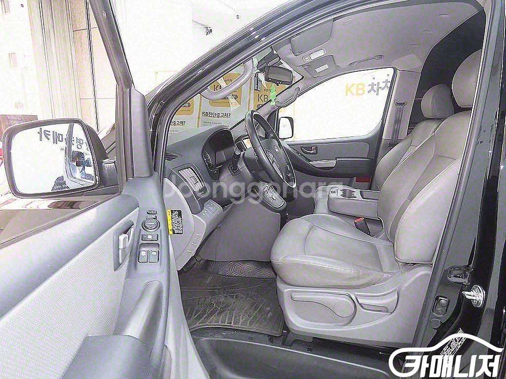 [현대]더 뉴 그랜드 스타렉스 2WD 밴 3인승 스마트--4